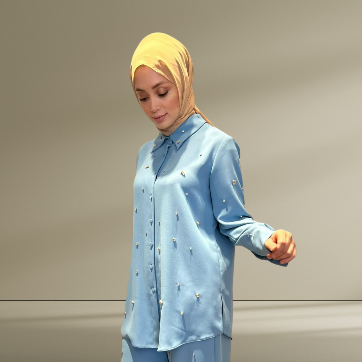 Taş Detaylı Bebe Mavisi Gömlek ve Pantolon Takım