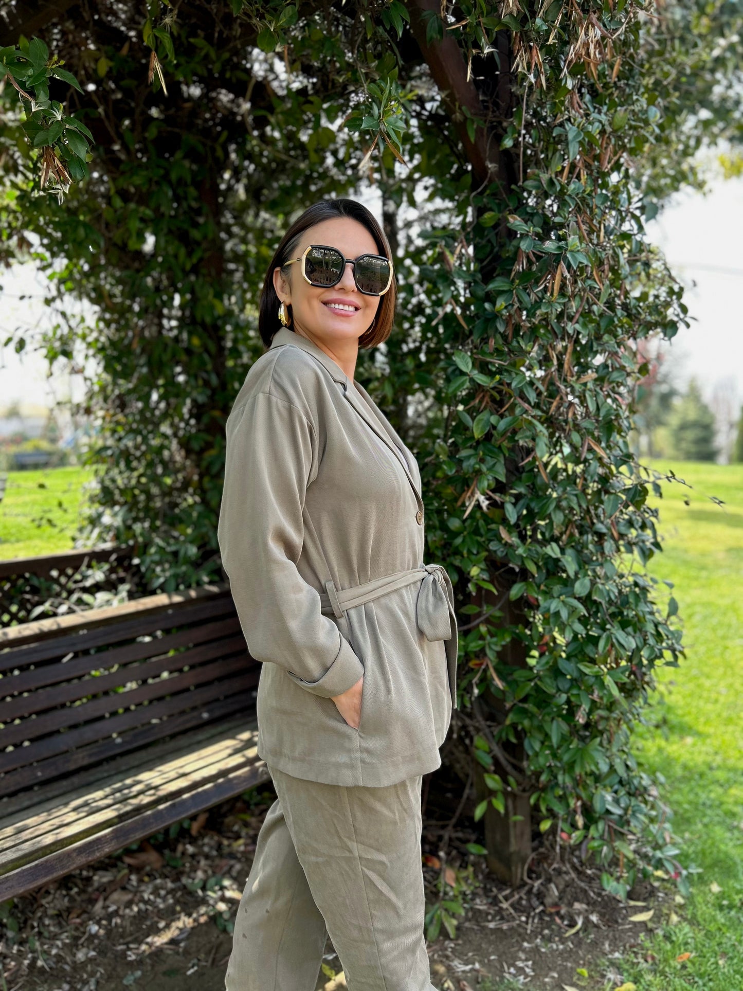 Yeşil Kemerli Ceket Pantolon Takım