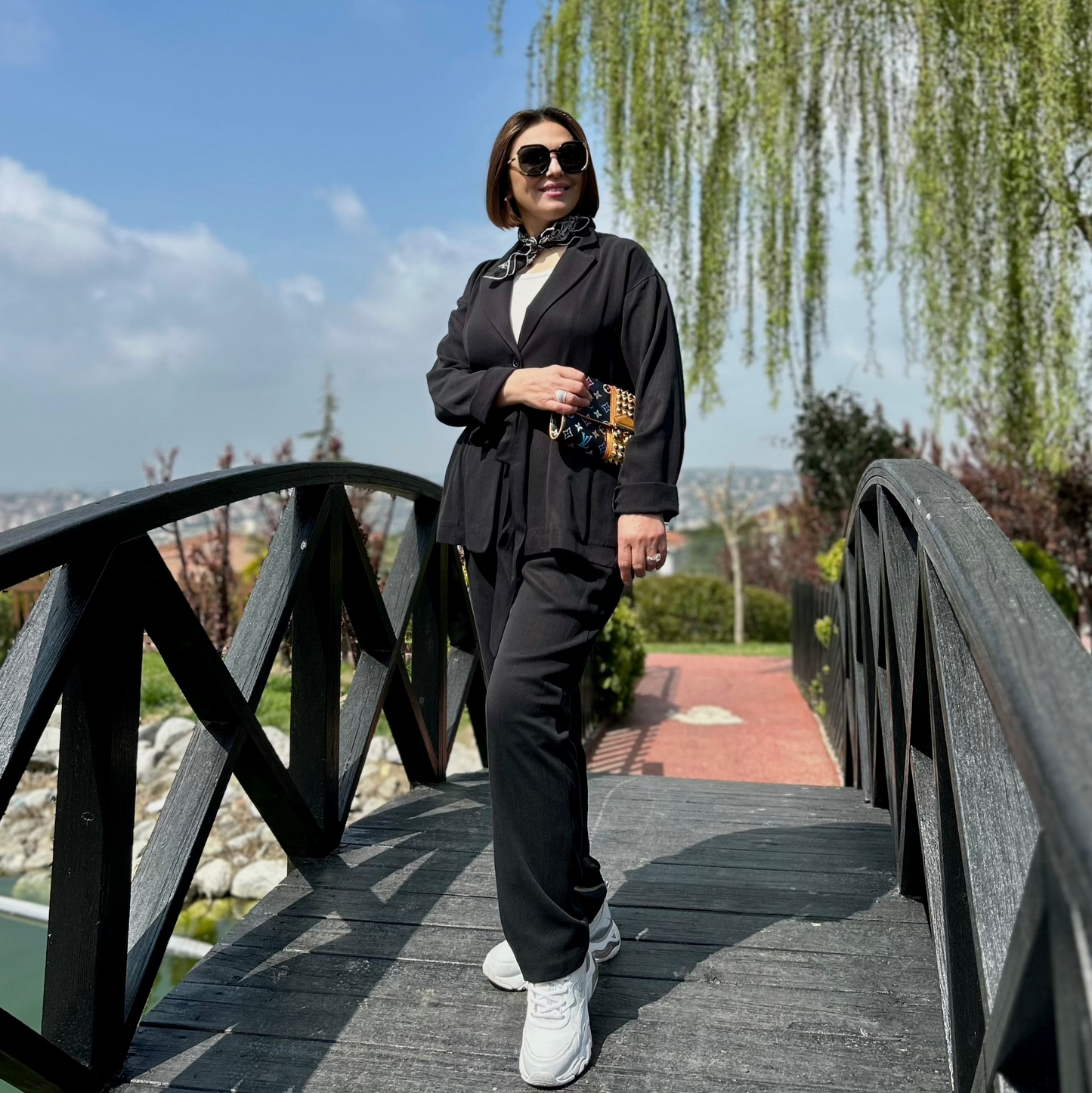Siyah Kemerli Ceket Pantolon Takım