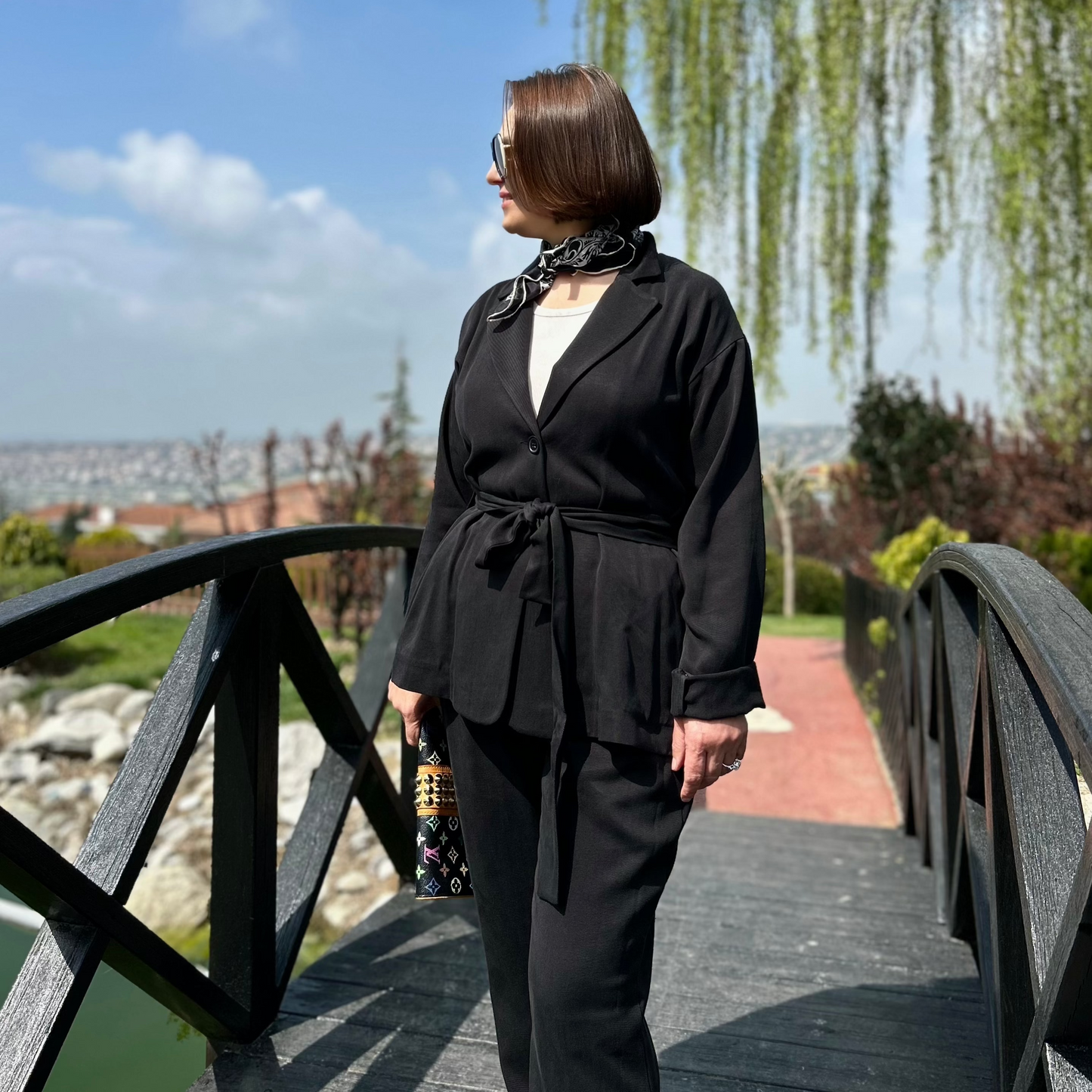 Siyah Kemerli Ceket Pantolon Takım