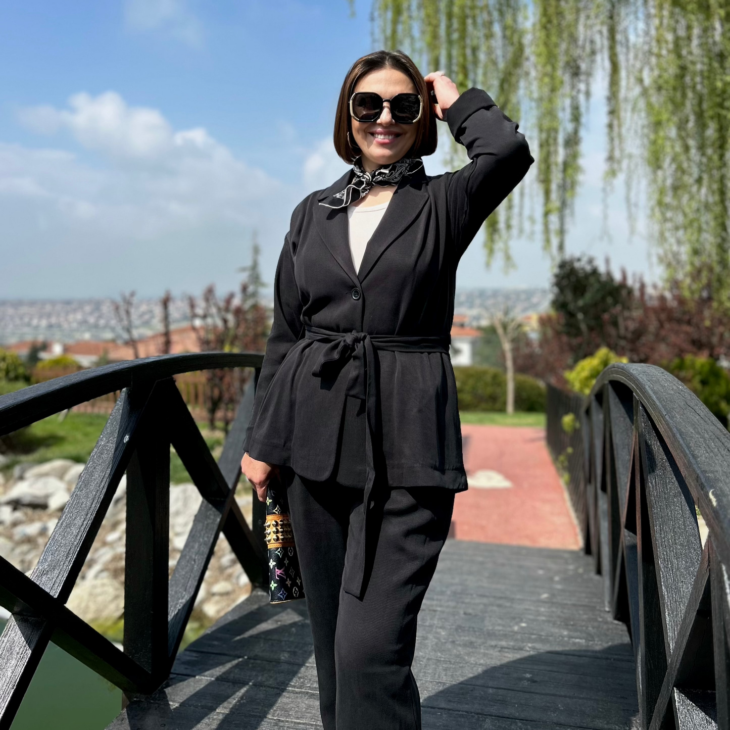 Siyah Kemerli Ceket Pantolon Takım