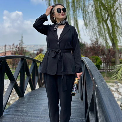 Siyah Kemerli Ceket Pantolon Takım